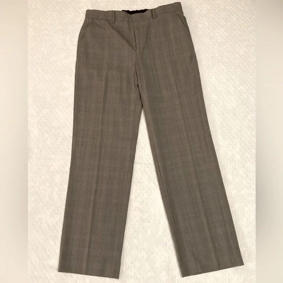 green emerald velvet dress Banana Republic BR ARCHIVES Dawson Relaxed Rapid Movement Chino Pant –  Search By Inseam